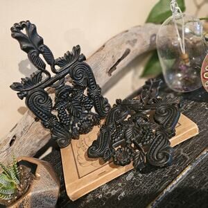 Pair of Virginia Metalcrafters "Grapes" Hanging Cast Iron Trivets